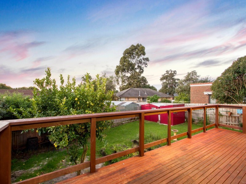 4 Lipton Drive, Frankston VIC 3199