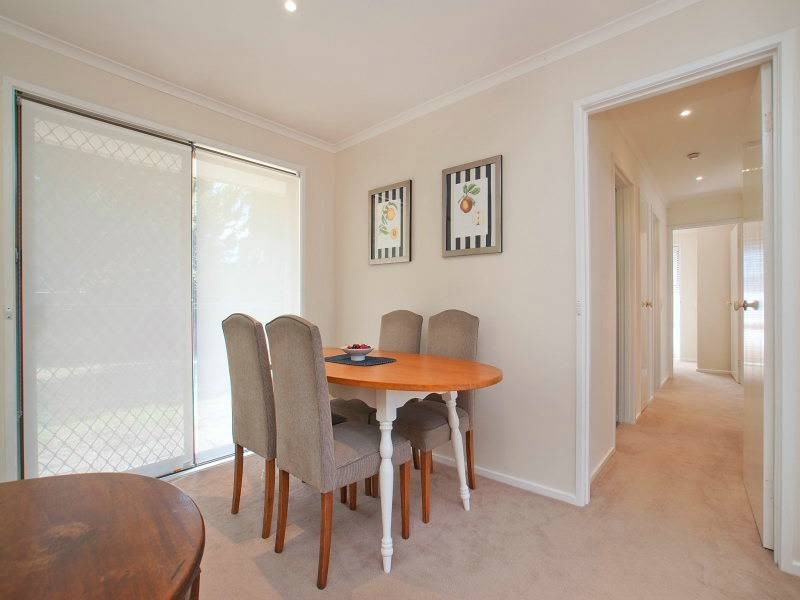 105 Raphael Crescent, Frankston VIC 3199