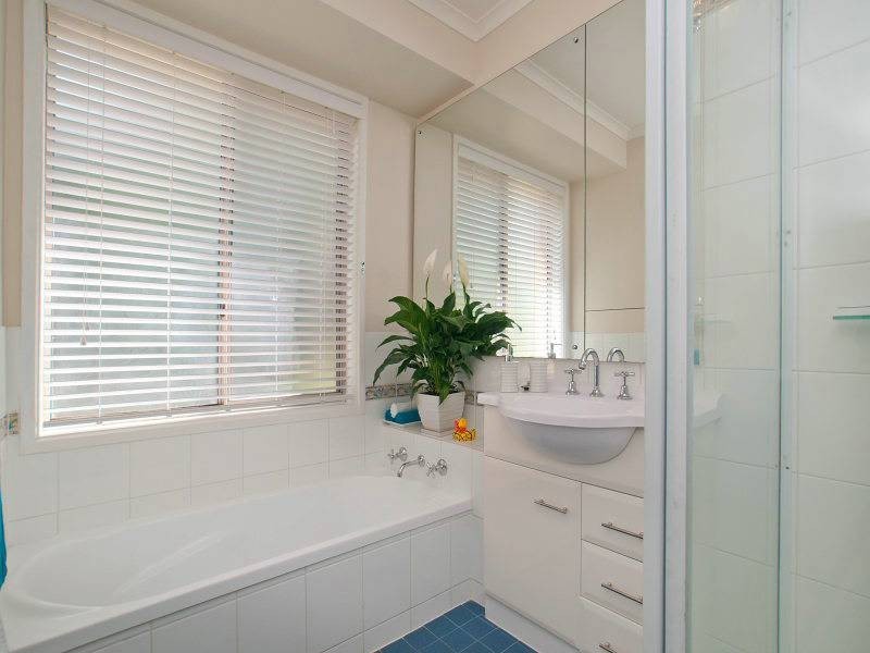 105 Raphael Crescent, Frankston VIC 3199