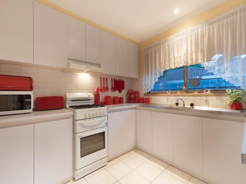 2/115 Lindrum Road, Frankston VIC 3199