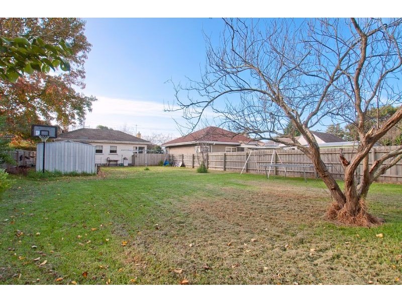12 Mereweather Avenue, Frankston VIC 3199