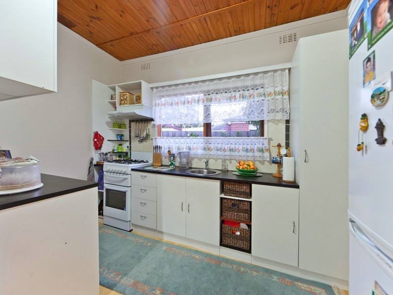 54 Finlay Street, Frankston VIC 3199