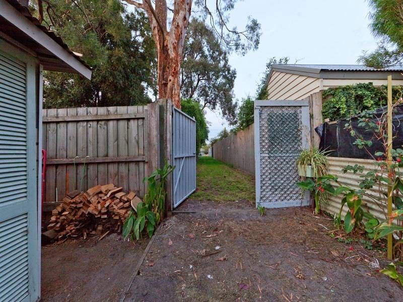 54 Finlay Street, Frankston VIC 3199