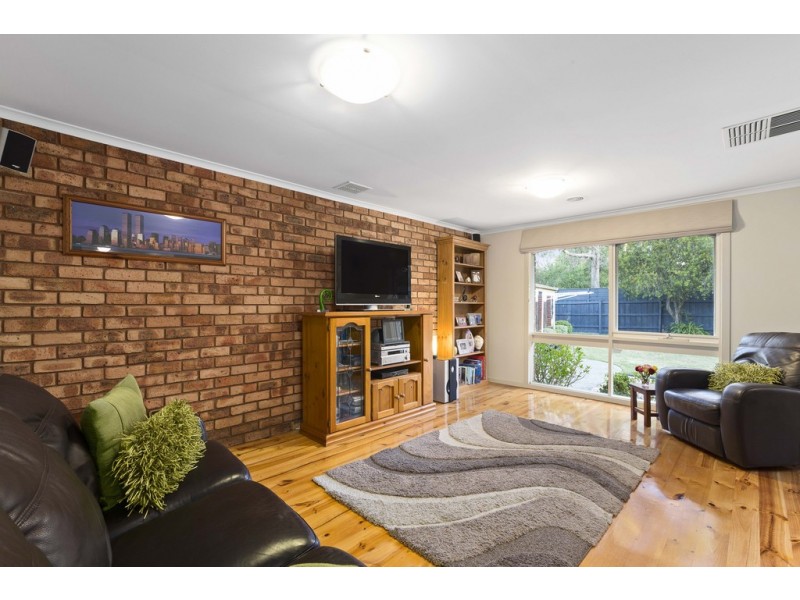 10 Partridge Crescent, Frankston VIC 3199