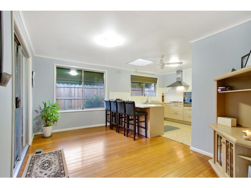 8 Minno Court, Frankston VIC 3199