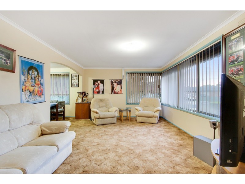 8 Minno Court, Frankston VIC 3199