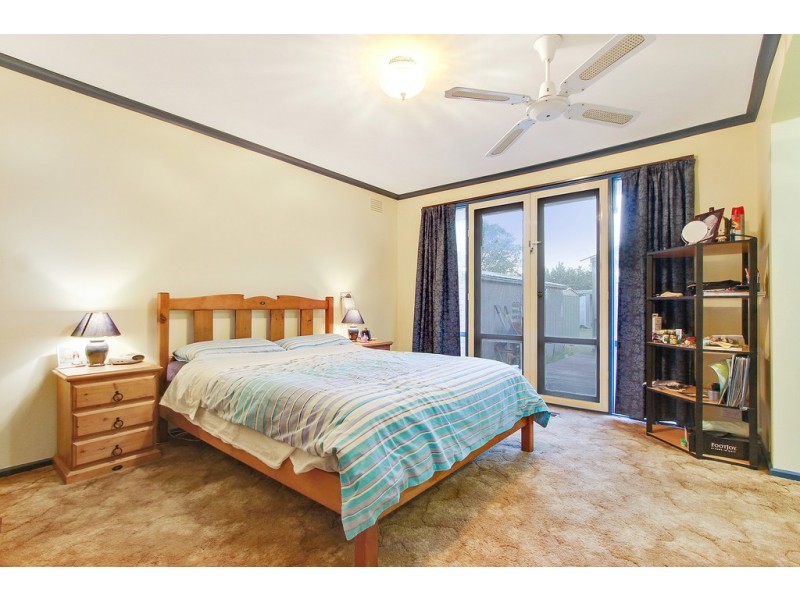 8 Minno Court, Frankston VIC 3199