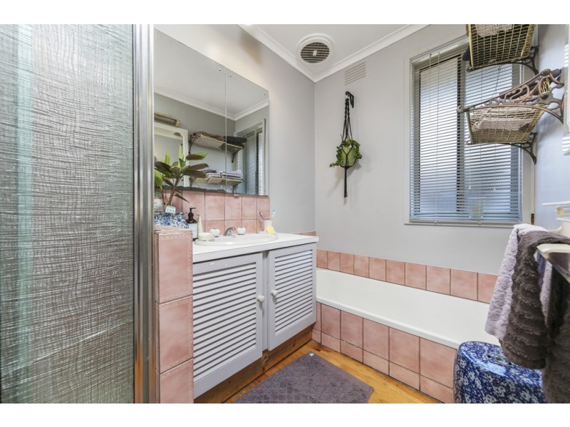 22 Benanee Drive, Frankston VIC 3199