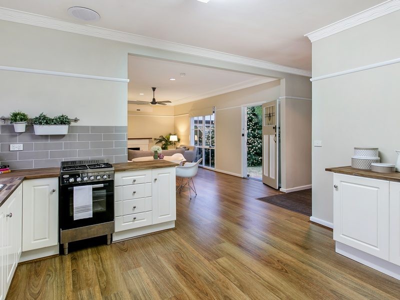 6 Tower Avenue, Frankston VIC 3199