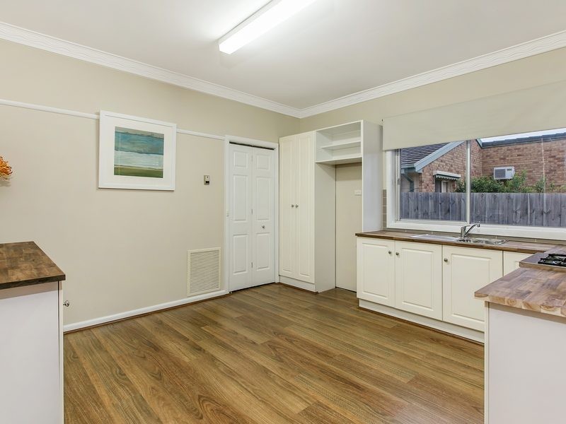 6 Tower Avenue, Frankston VIC 3199