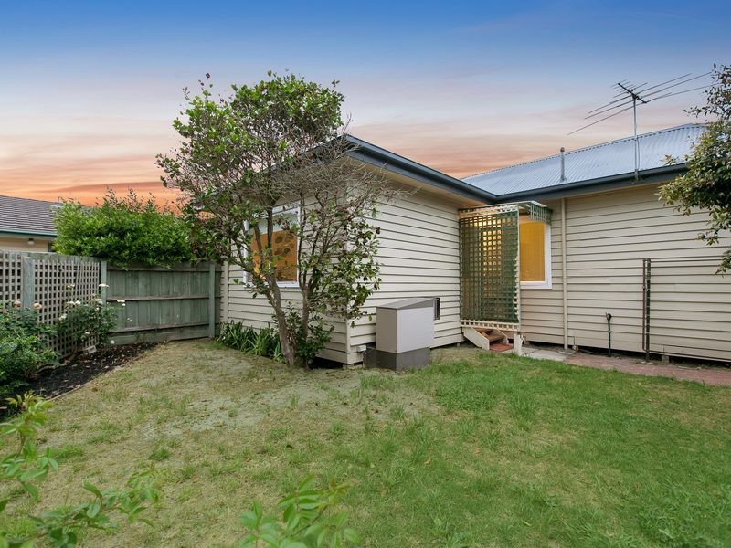 6 Tower Avenue, Frankston VIC 3199