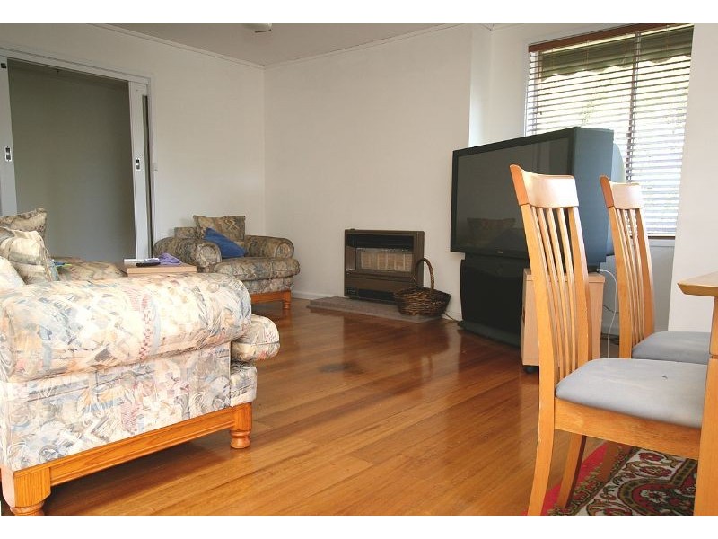 16 Mallum Avenue, Frankston VIC 3199