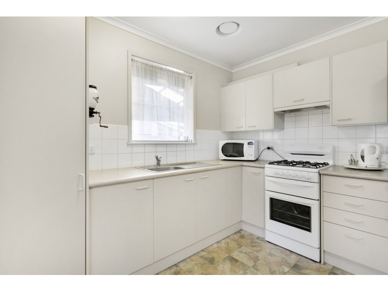 69 Excelsior Drive, Frankston North VIC 3200