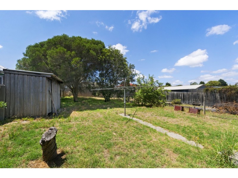 59 Brunning Crescent, Frankston North VIC 3200