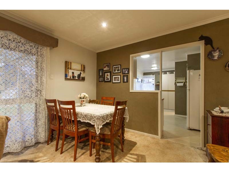 10 Airlie Grove, Seaford VIC 3198