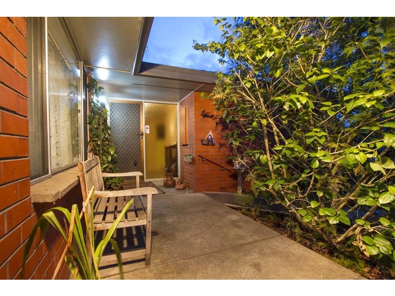 10 Airlie Grove, Seaford VIC 3198