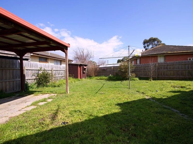 60 Tamarisk Drive, Frankston North VIC 3200