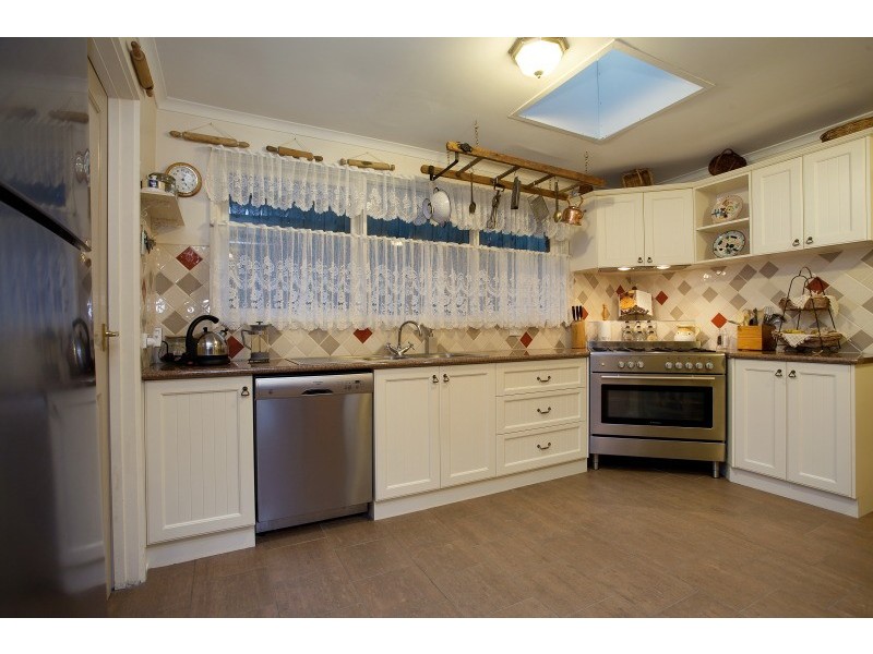 3 Dunraven Court, Frankston VIC 3199