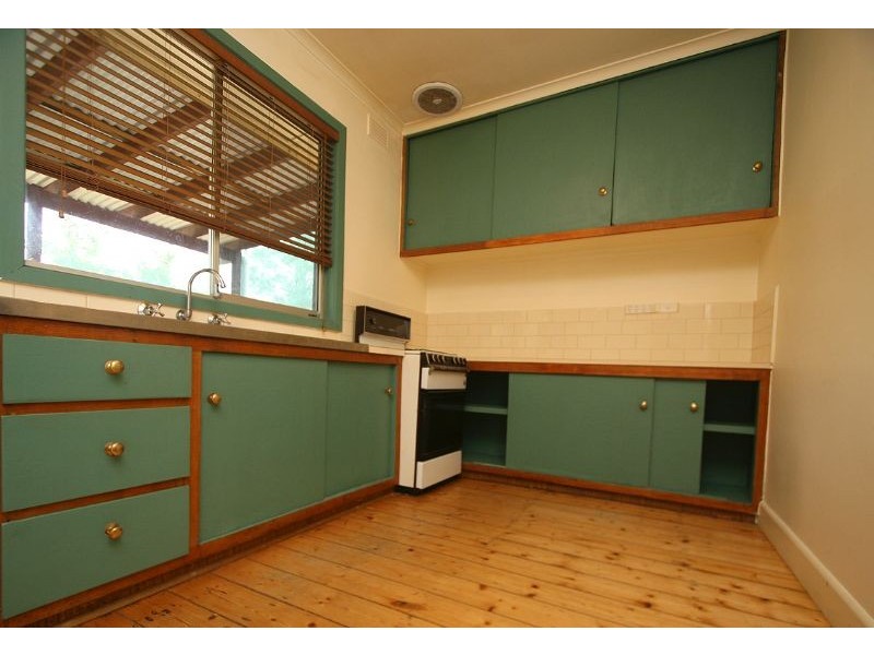 160 Frankston Dandenong Road, Seaford VIC 3198