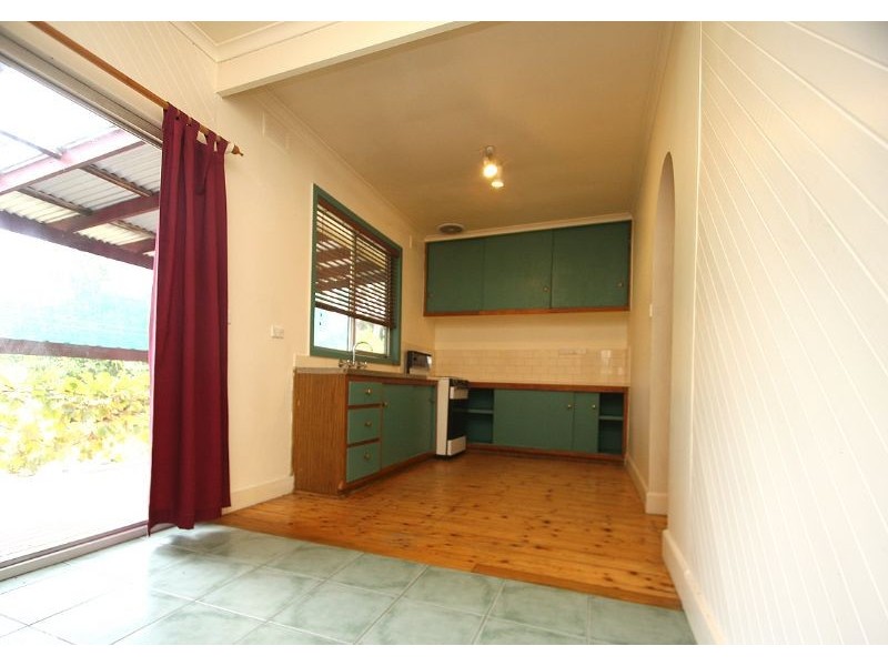 160 Frankston Dandenong Road, Seaford VIC 3198