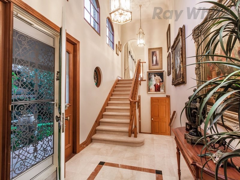 22 Screen Street, Frankston VIC 3199