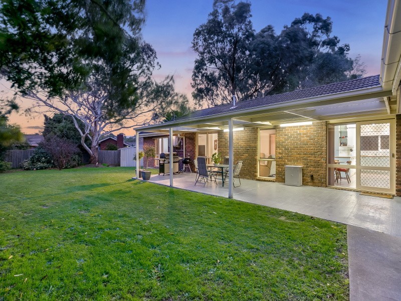25 Balmerino Square, Frankston VIC 3199