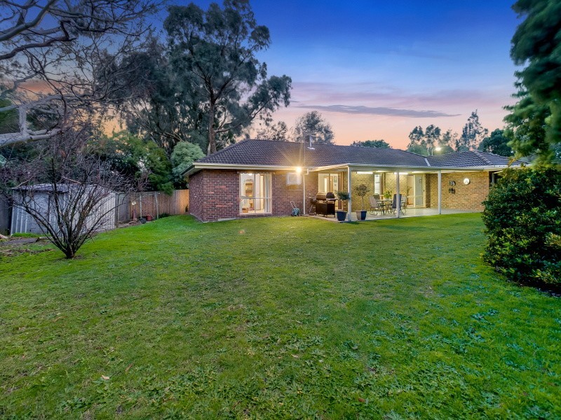25 Balmerino Square, Frankston VIC 3199