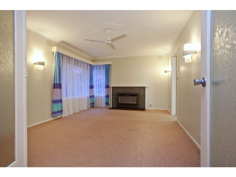 15 Meerlu Avenue, Frankston VIC 3199