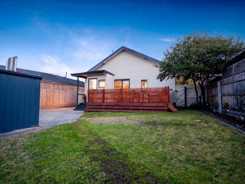 9 Coral Street, Frankston VIC 3199