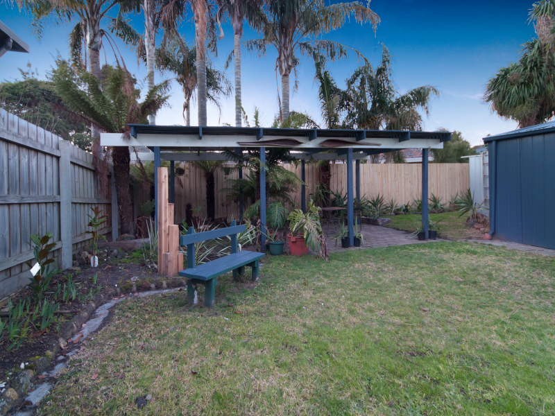 9 Coral Street, Frankston VIC 3199