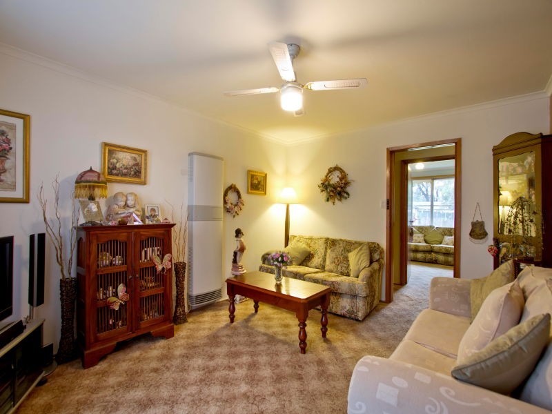 13 Mitre Crescent, Frankston North VIC 3200