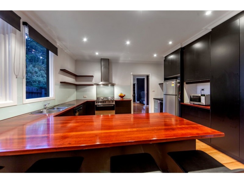 11 Thames Street, Frankston South VIC 3199