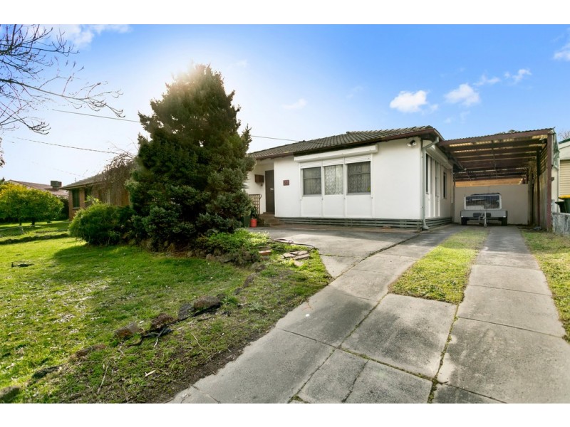 27 Coolgardie Street, Frankston North VIC 3200