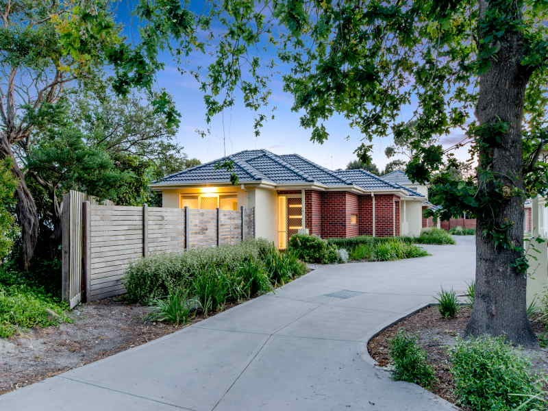 1/30 Gairloch Drive, Frankston VIC 3199