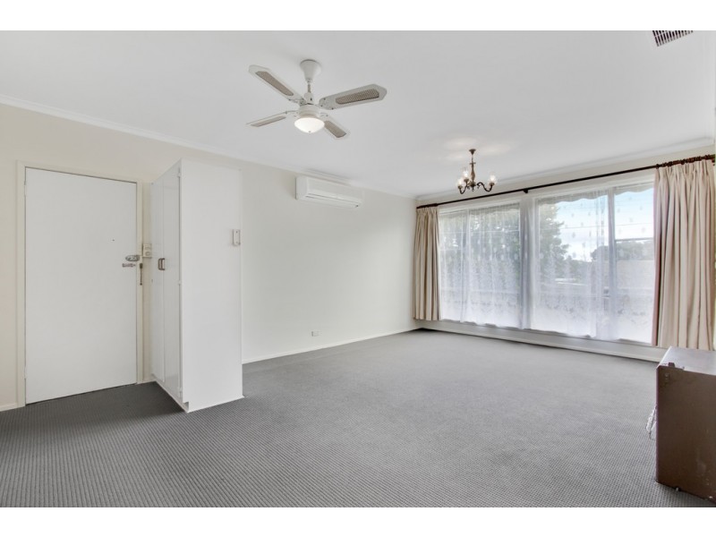 29 Rosemary Crescent, Frankston North VIC 3200