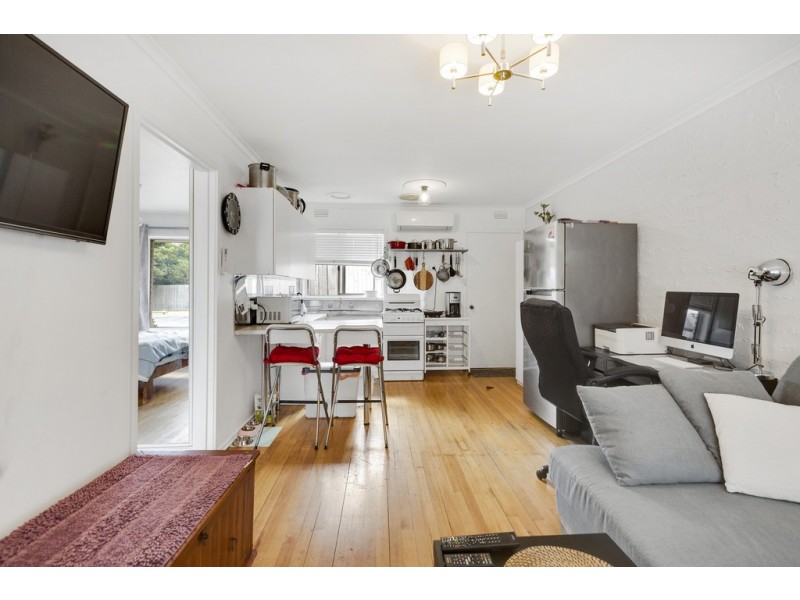 2/9-11 Hannah Street, Seaford VIC 3198