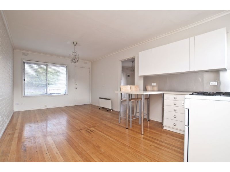 2/9-11 Hannah Street, Seaford VIC 3198