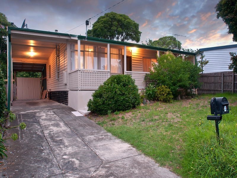 4 Kareela Road, Frankston VIC 3199