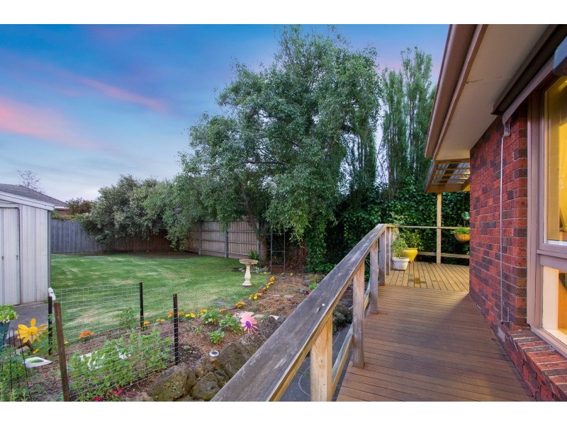 13 Burns Street, Frankston VIC 3199