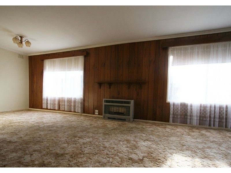 8 Berwick Close, Frankston VIC 3199