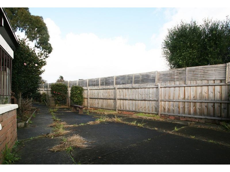 8 Berwick Close, Frankston VIC 3199