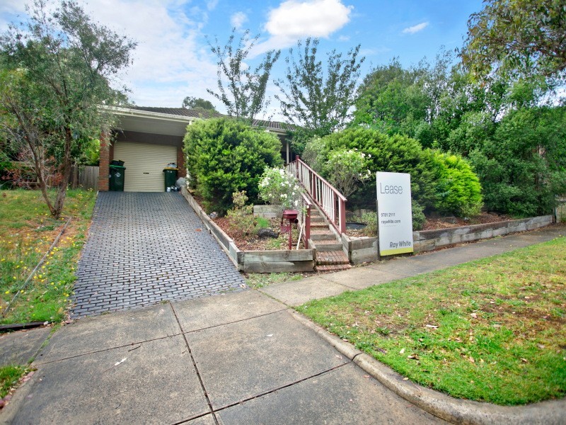 19 Gattinara Drive, Frankston VIC 3199