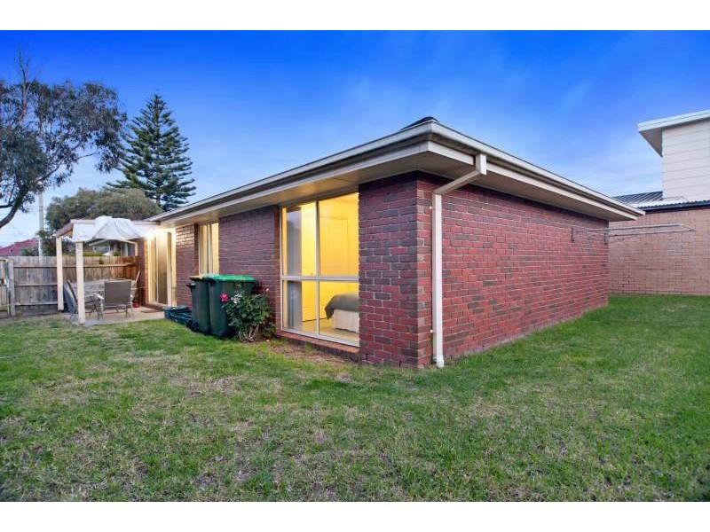 126 Fortescue Avenue, Seaford VIC 3198