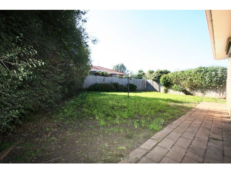13 Gretana Crescent, Frankston VIC 3199
