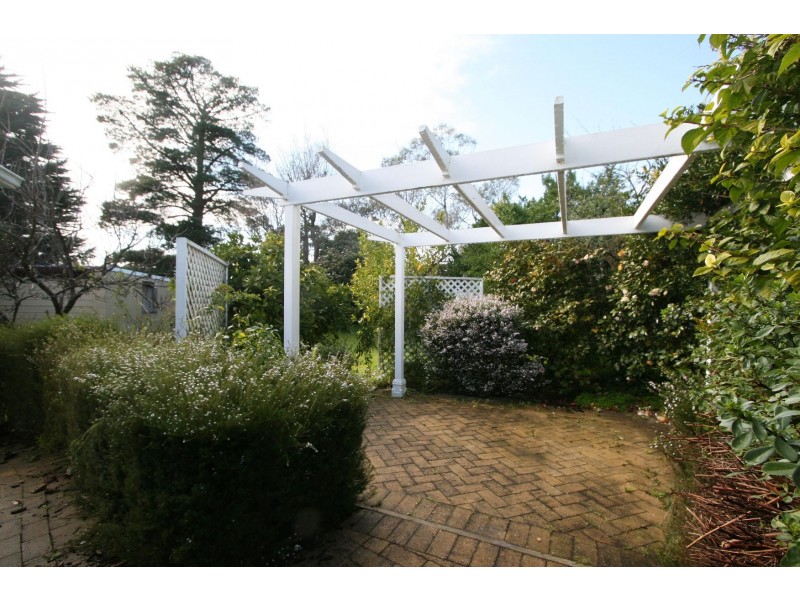 17 Roborough Avenue, Mount Eliza VIC 3930