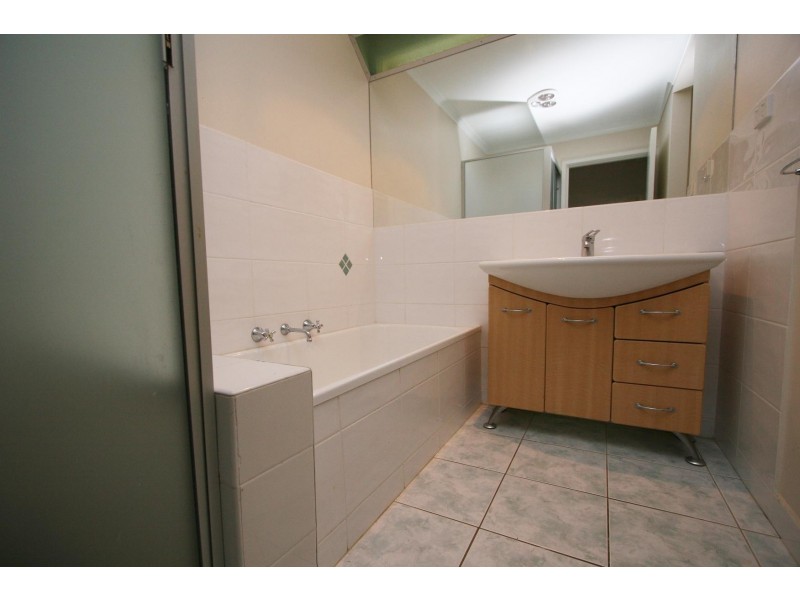 17 Roborough Avenue, Mount Eliza VIC 3930