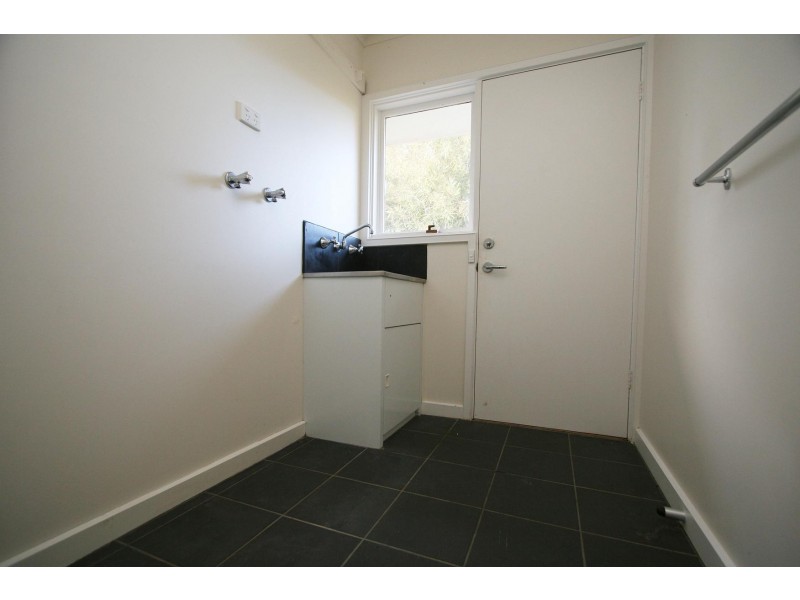 17 Roborough Avenue, Mount Eliza VIC 3930