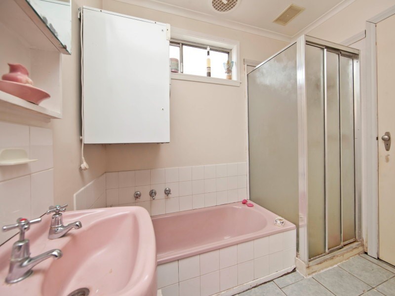 13 Bundy Court, Frankston North VIC 3200