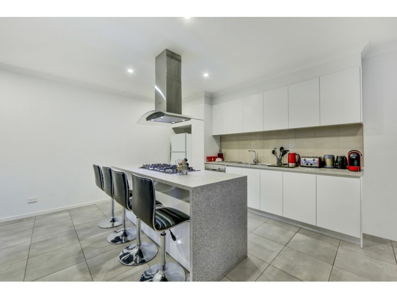 1/8 Manna Court, Frankston North VIC 3200