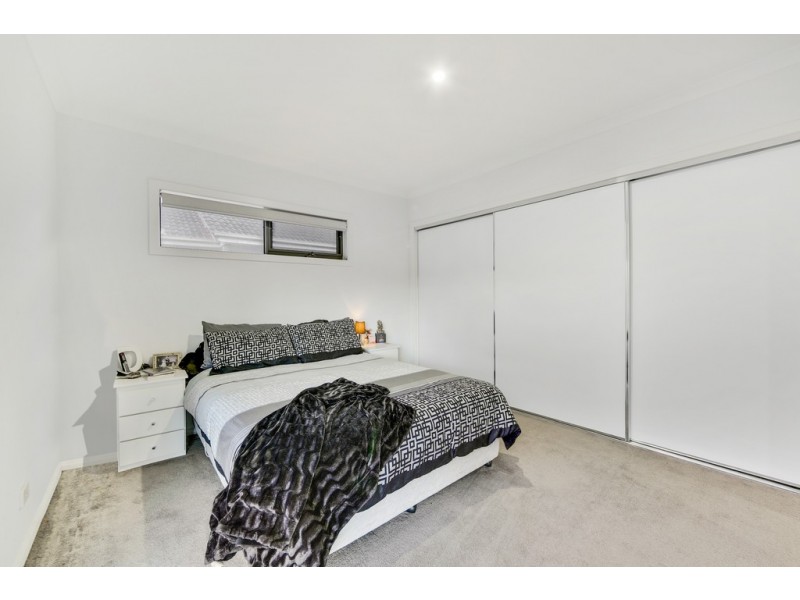 1/8 Manna Court, Frankston North VIC 3200